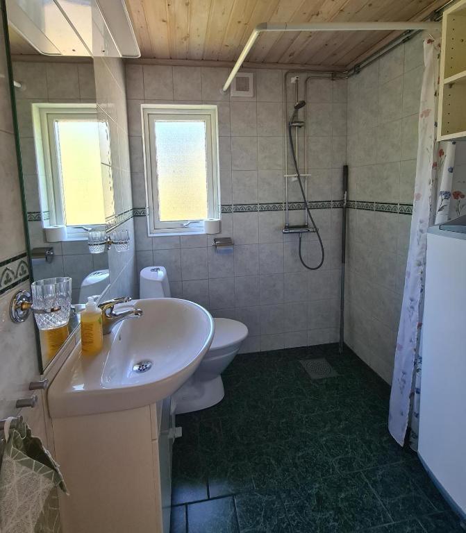 Gaerdsholmens Skaergardshemman "Eken" Villa Edsbruk Dış mekan fotoğraf